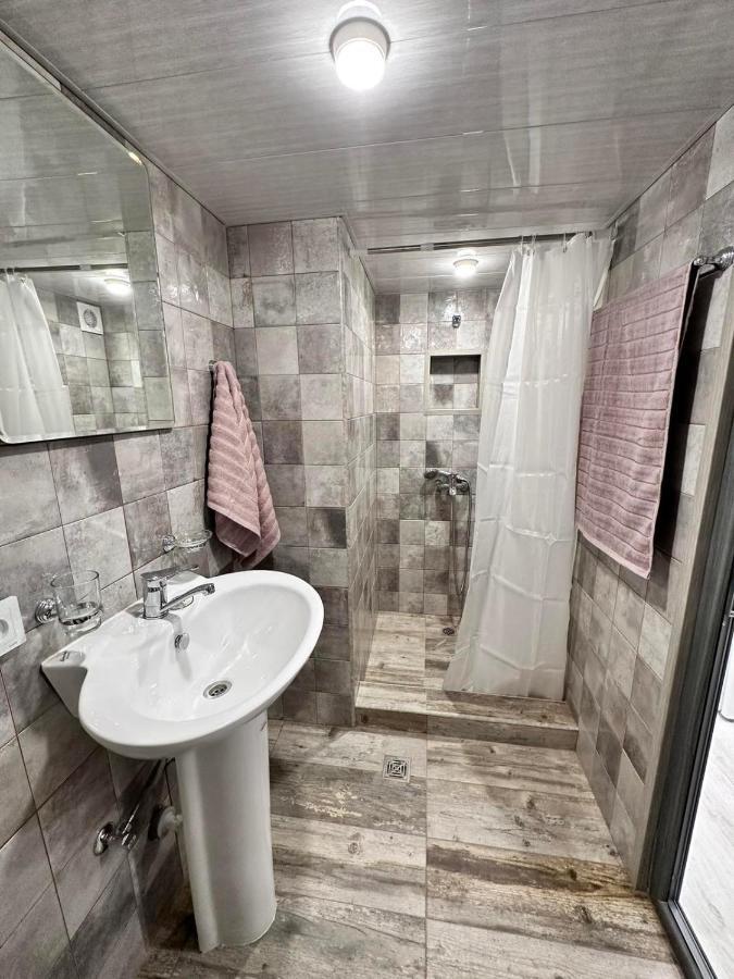 Mandarin Hotel Jereván Kültér fotó